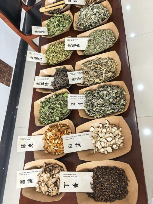 配图2